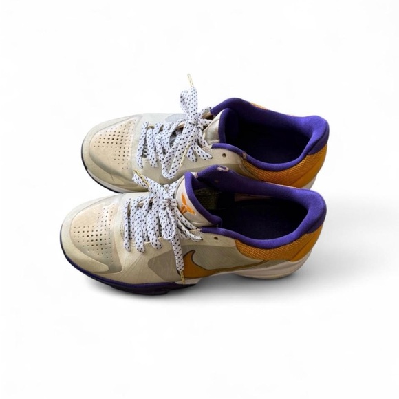 Nike Lakers Kobe V 5 Home 5.5Y Youth Boys Purple Yellow White Sneakers - Picture 7 of 7